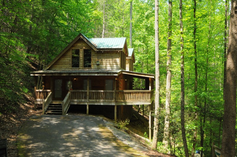 gatlinburg-cabin.jpg