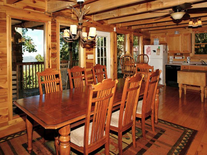 gatlinburg cabins.jpg