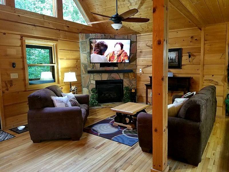 gatlinburg cabins.jpg