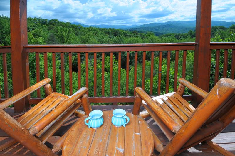 Romantic_Log_Cabin_Rentals_in_Gatlinburg_TN.jpg