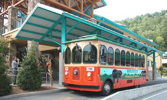 trolley.jpg